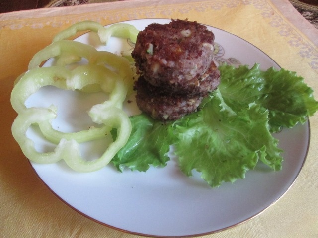 Patties of beans and zucchini