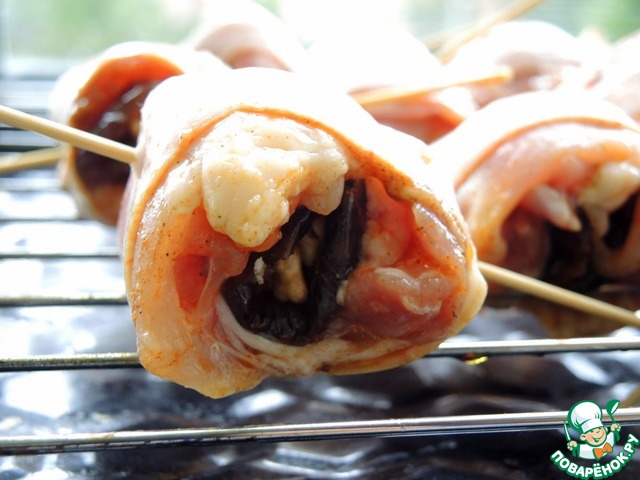 Chicken thighs grilled, stuffed dates