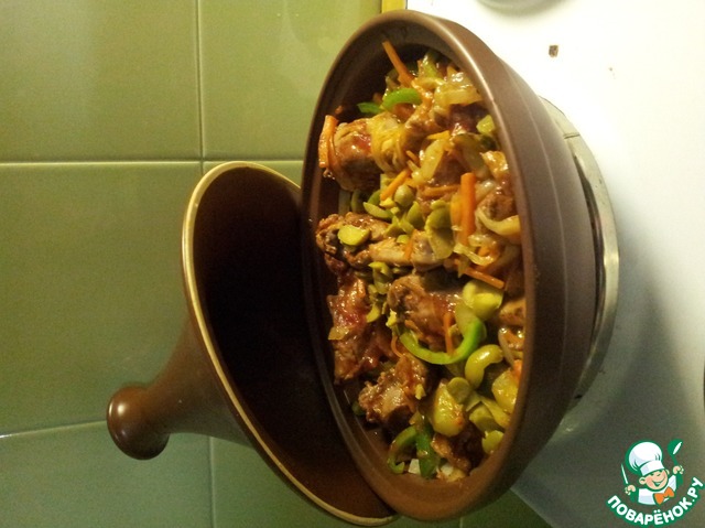 Tagine with duck in tkemali