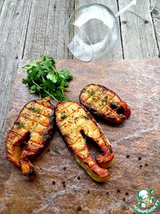 Steak of salmon with smoke