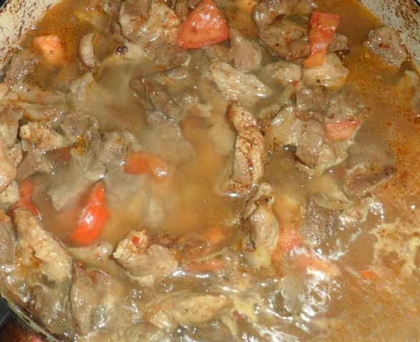 Свинина обеденная с аджикой