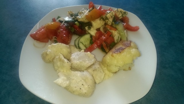 Курица в молочно-сметанном соусе