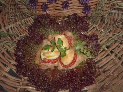 Куриные бедрышки, запеченные в духовке со сметаной