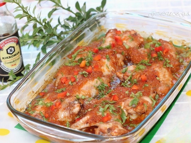 Куриные крылышки в остром томатно-яблочном маринаде