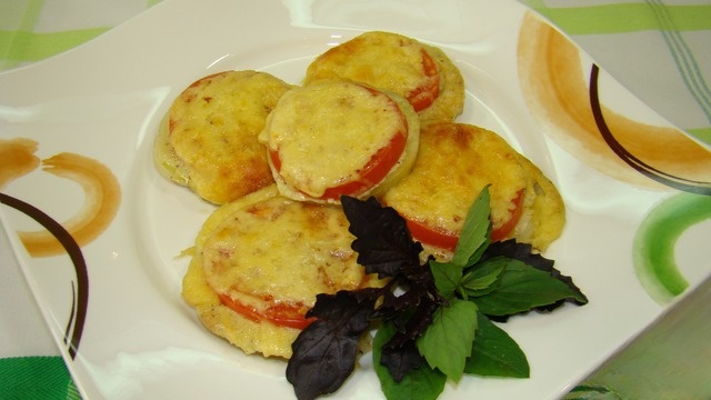 Eggplant with cheese and tomatoes