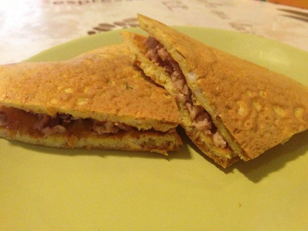 Easy omelette for Breakfast with tuna