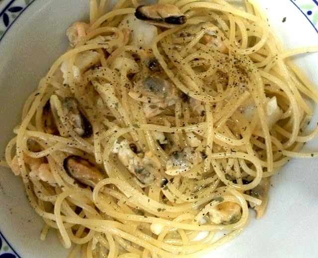 Spaghetti with seafood
