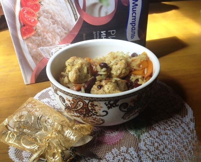 Рис с курицей и овощами