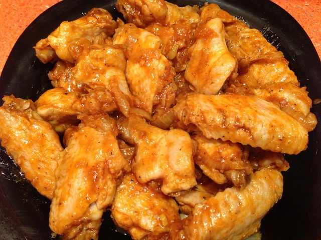 Тушеные крылышки