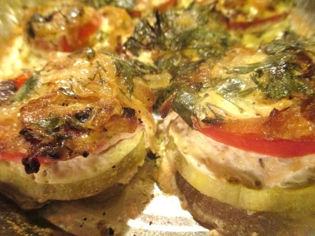 A La vegetable canapés in the oven