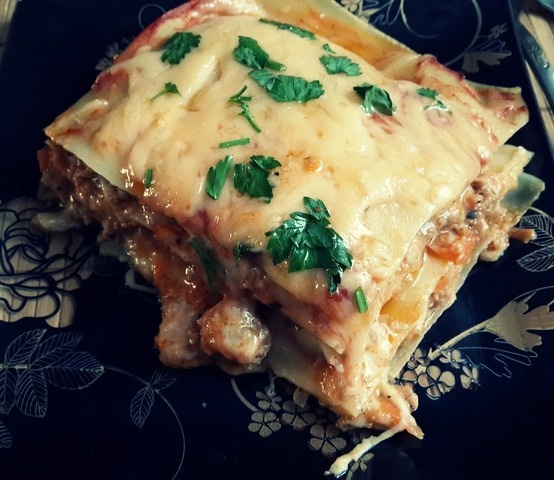 Classic lasagna a La Bolognese