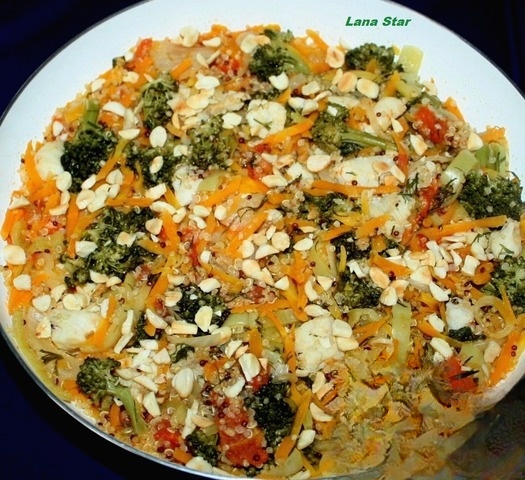 Vegetable stew with quinoa and fish