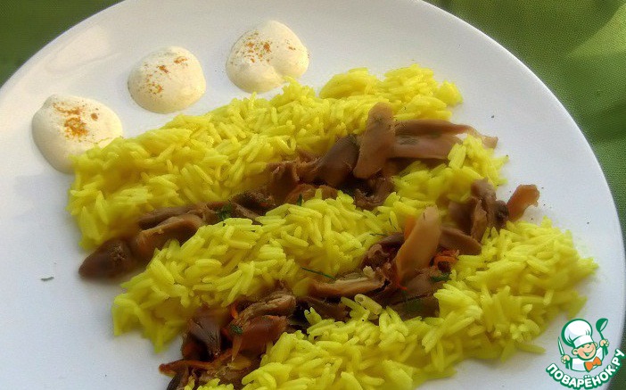 Golden rice with orange duck 