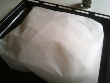 Морской окунь, запеченный с цуккини в апельсиновом соусе