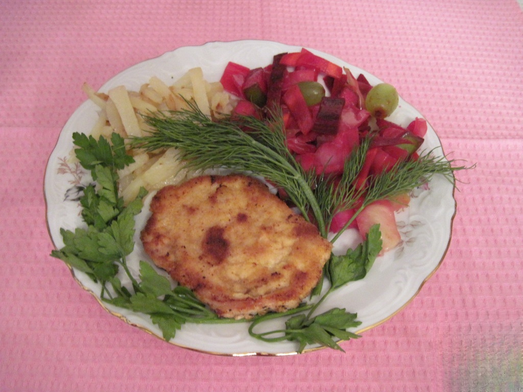 Chicken cutlet in breadcrumbs