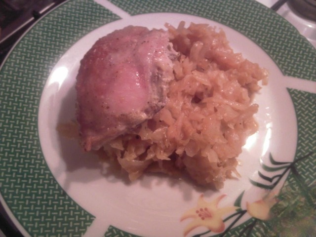 Chicken baked with cabbage