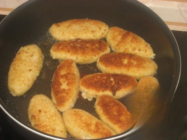 Croquettes of chicken with vegetables