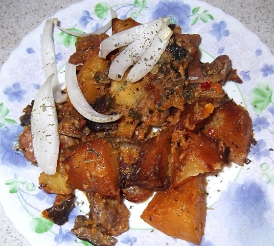 Chicken gizzards with cataflam and mushrooms
