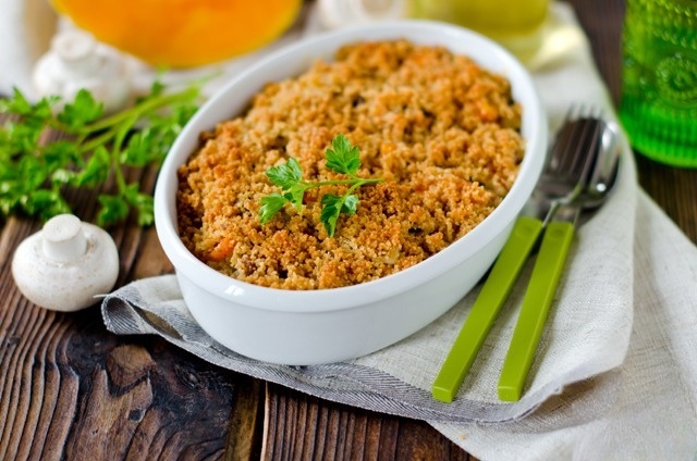 Crumble with rice and pumpkin