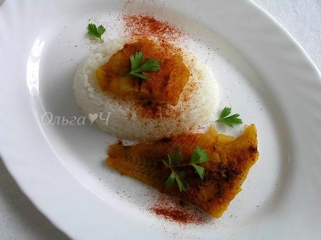 Cod with paprika and rice