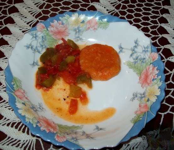 Nucci carrot with tomato sauce