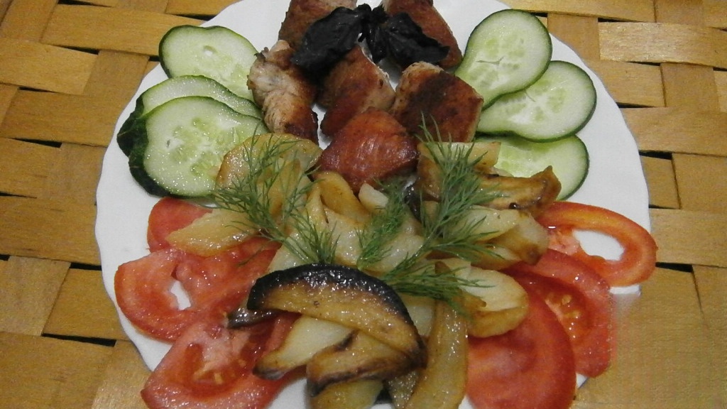 Куриные грудки с гарниром