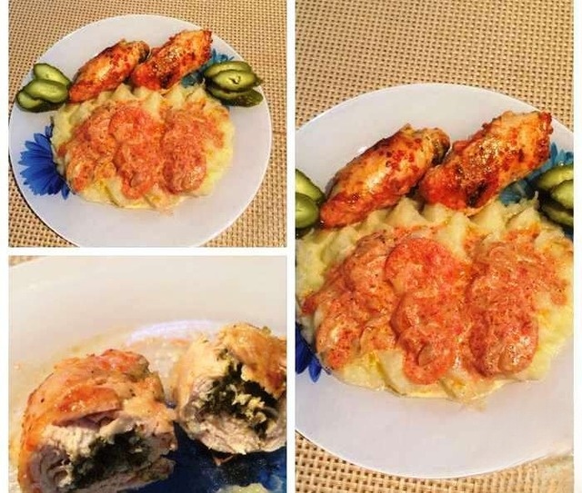 Chicken rolls in creamy tomato sauce