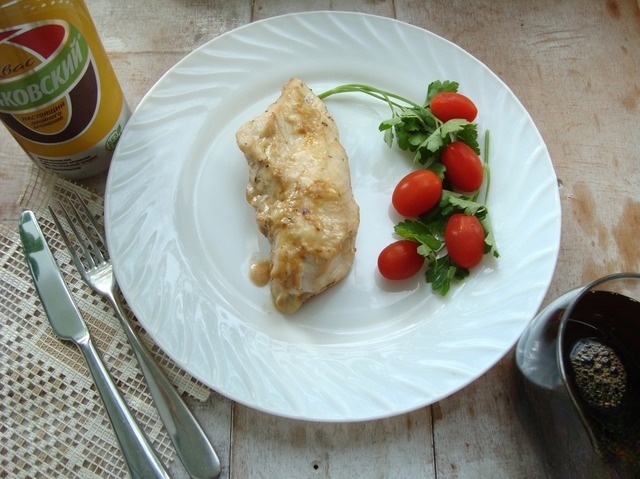 Chicken breast with peaches and cheese