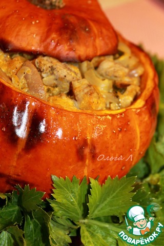 Сливочно-грибное рагу с мясом в тыкве