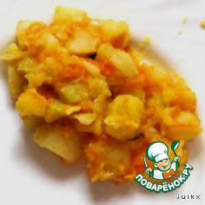 Картошка, тушеная с веточками базилика