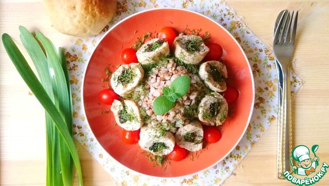 Pork rolls with plums and buckwheat