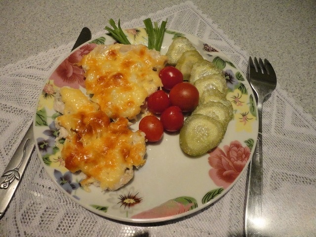 Куриное филе в сметанно-чесночном соусе