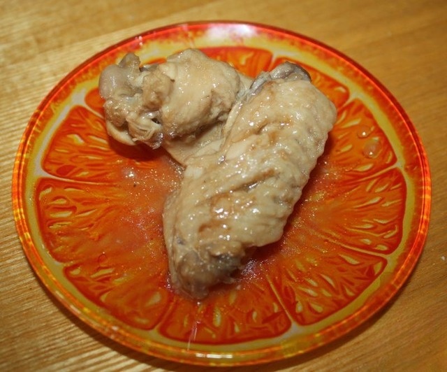 Лимонные крылья с устричным соусом
