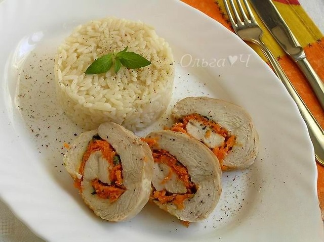 Куриный рулет с мятным сыром и морковью