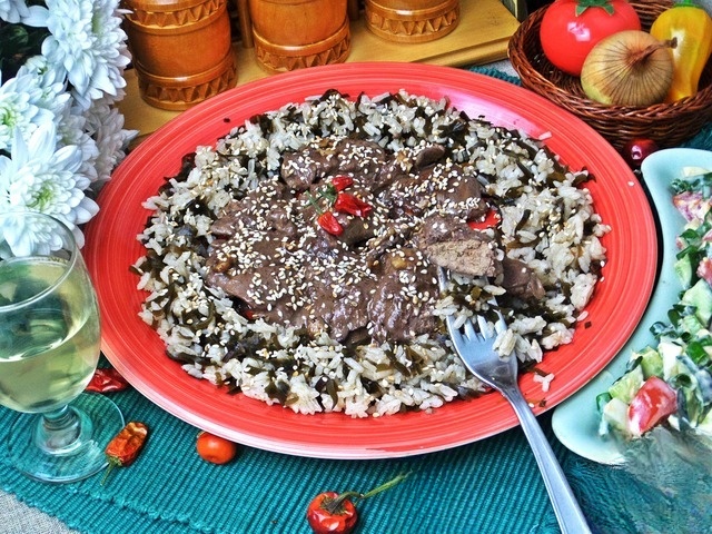 Печень в сливках с морским рисом