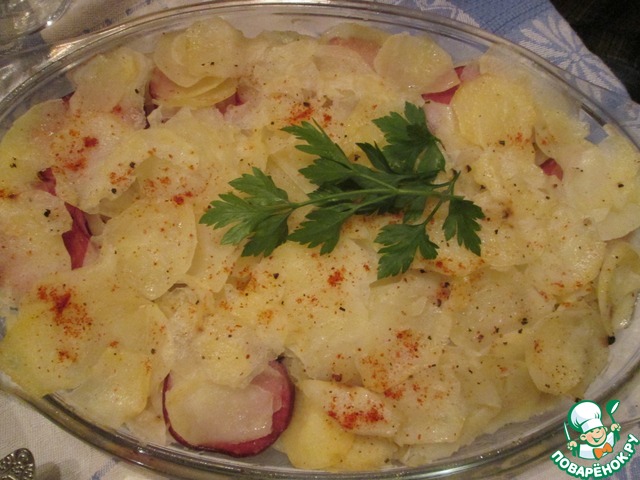 Картофельный пирог с салями