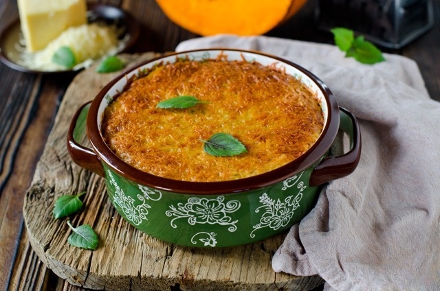 Gratin of pumpkin with rice and quinoa