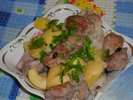 Pork with apples