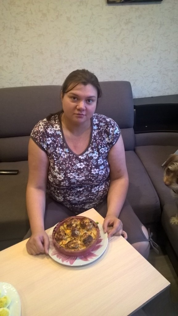 The rice under the chicken