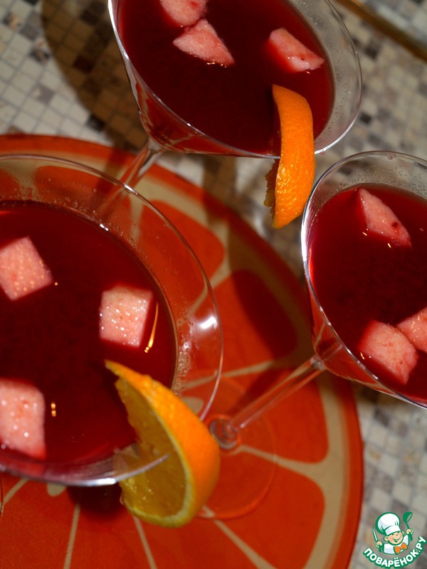 Non-alcoholic mulled wine