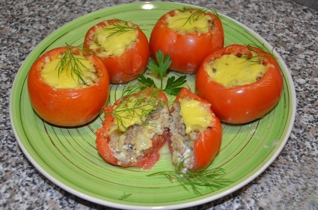 Фаршированные помидоры