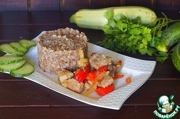 Каварма по-болгарски с гречкой