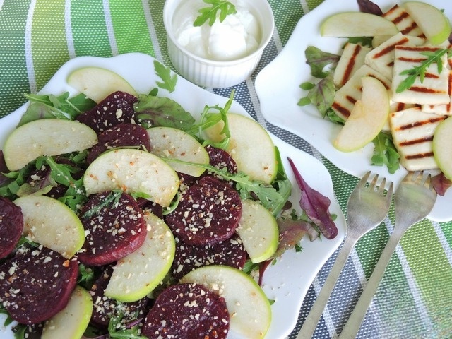 Warm beet salad grilled