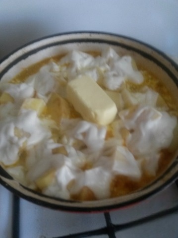 Stewed potatoes with chicken