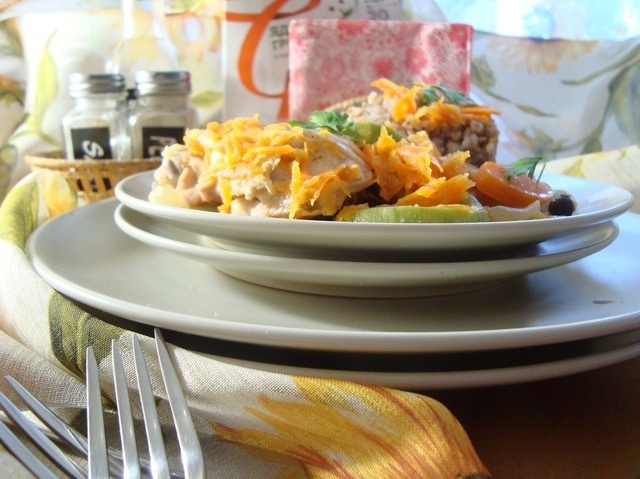 Chicken in broth with carrots and zucchini