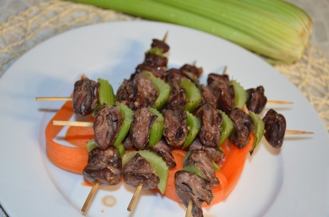 Шашлычок из сердечек