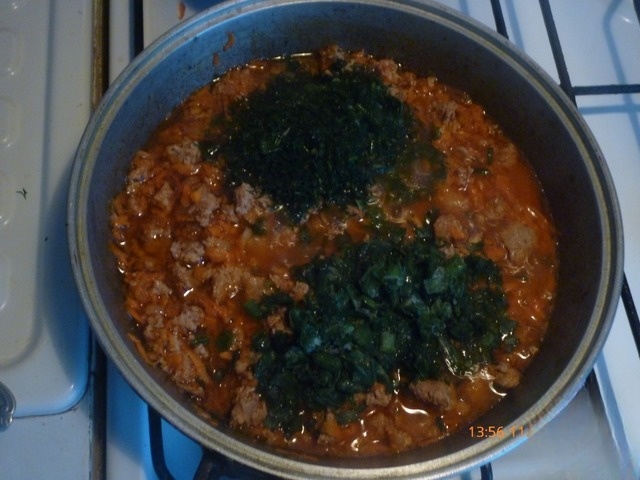 Meat sauce of minced beef in tomato sauce