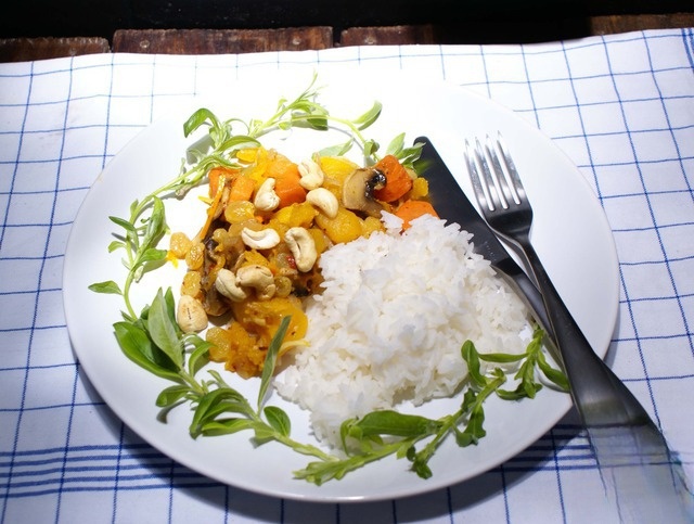 Vegetable stew with rice
