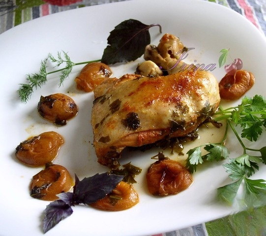 Курица с пряными овощами и специями