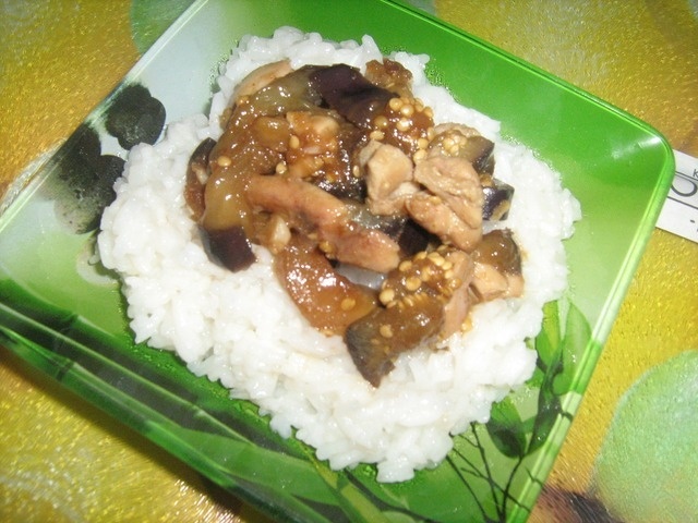 Курица с баклажанами и имбирем